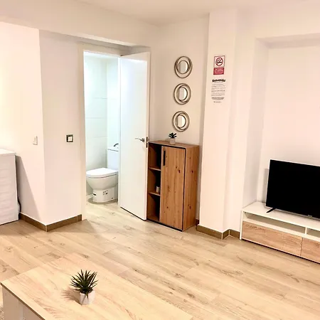 Apartamentos Ribadeo Madrid Exterior photo